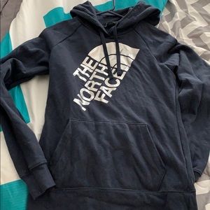 Women’s Northface Hoodie